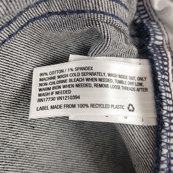 Universal Thread Women's High Rise Jean Shorts NWT - Picture 7 of 10